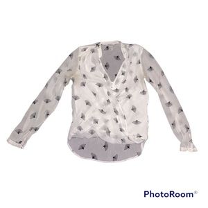H&M flowy gauzy multi-layered shirt with fan design